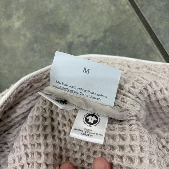 BOLL & BRANCH ORGANIC COTTON WAFFLE BATH ROBE Tan Women’s Sz M Cozy Comfy Read! - Picture 8 of 8